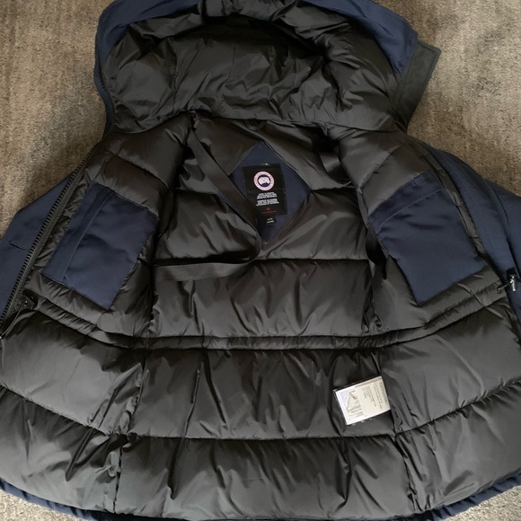 Canada Goose Rideau Parka - Picture 6 of 12